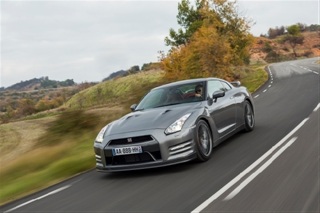 nissan-GT-R-2013