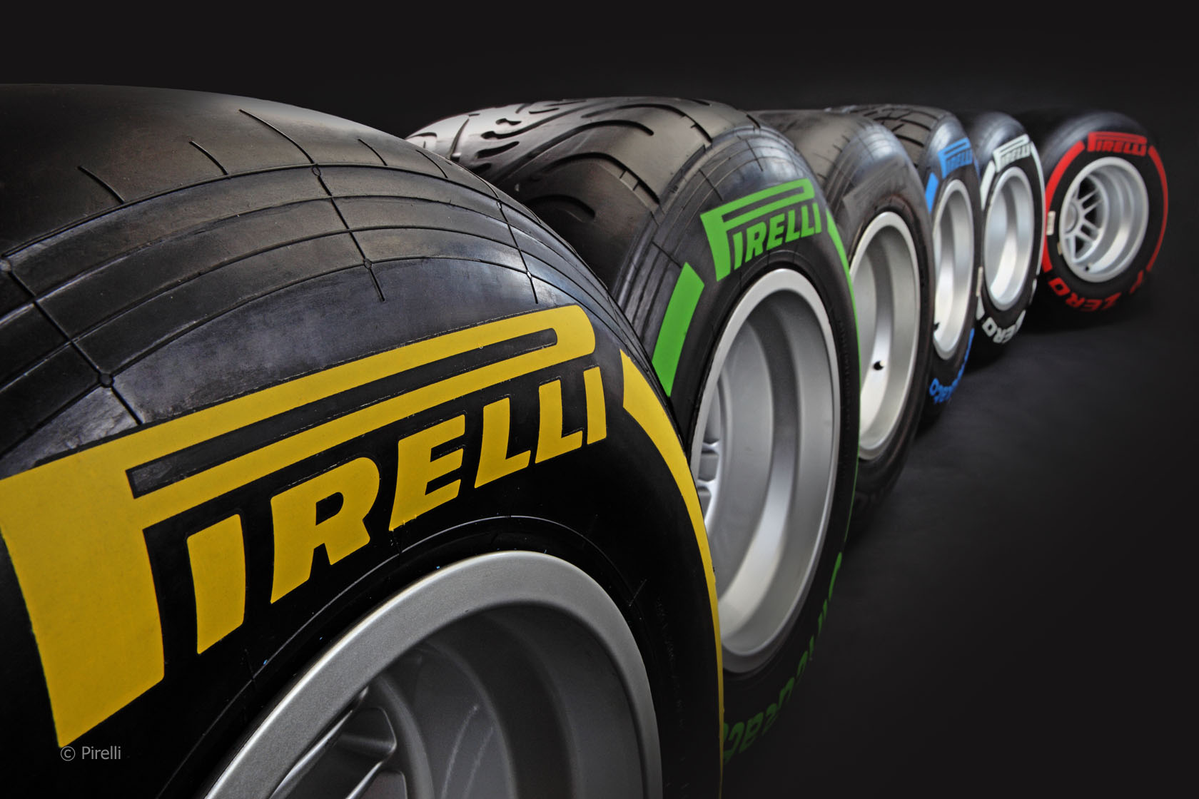 2013 f1 pirelli pneus