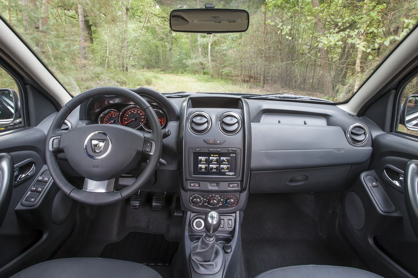 nouveau-Dacia-Duster-interieur