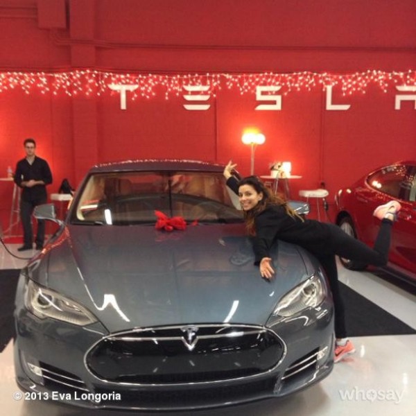 eva-longoria-tesla-model-s