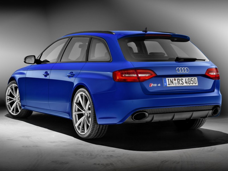 audi-rs4-avant-nogaro_2