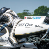 La moto à vapeur Force de la nature
