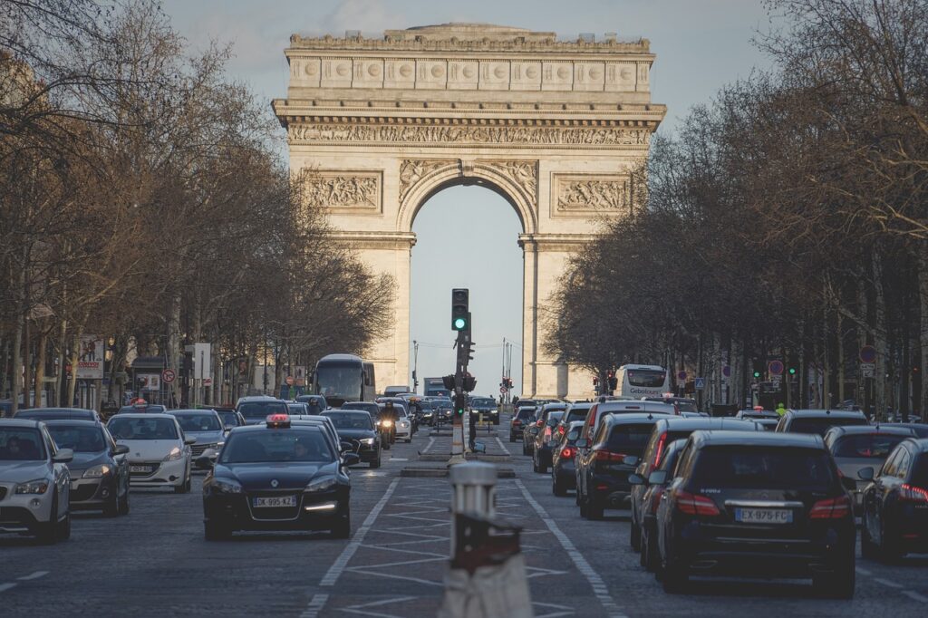 Un nouveau Code de la rue pour la ville de Paris